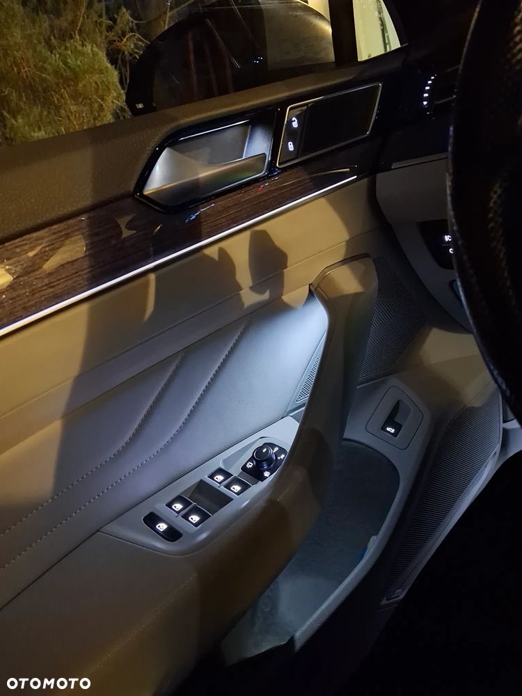 Volkswagen Passat 2.0 TDI SCR (BlueMotion Tech) 4Mot DSG Highline - 30