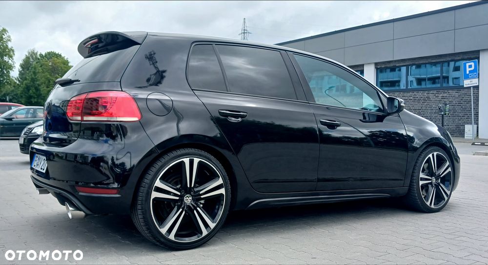 Volkswagen Golf 2.0 TDI DPF DSG GTD - 3