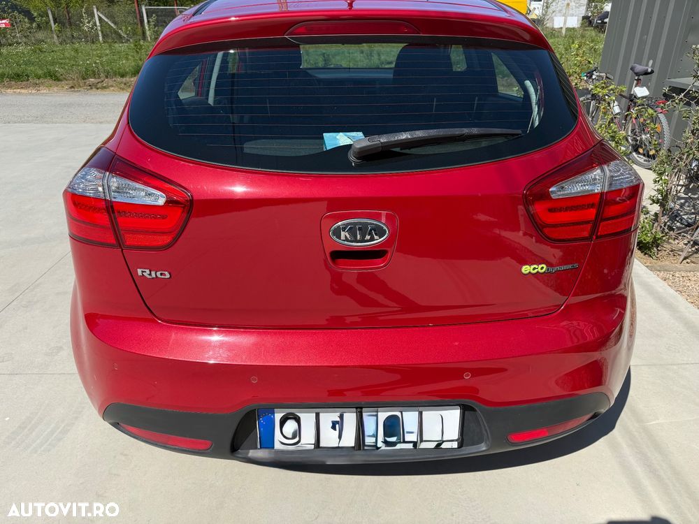 Kia Rio - 3