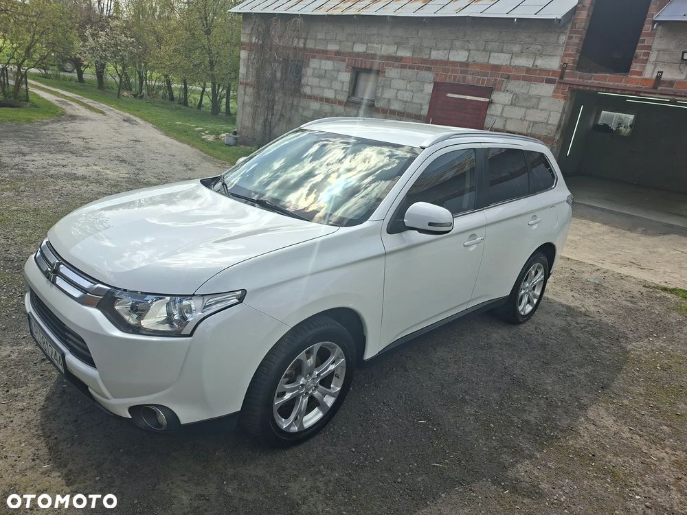 Mitsubishi Outlander 2.2 DID Intense - 2