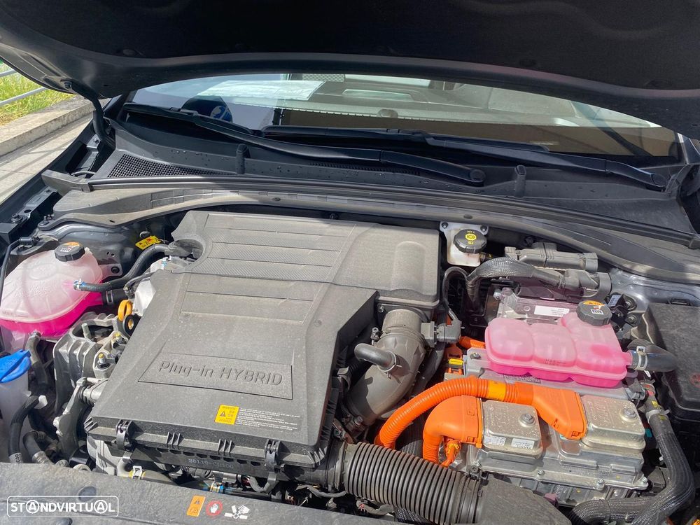 Kia XCeed - 24