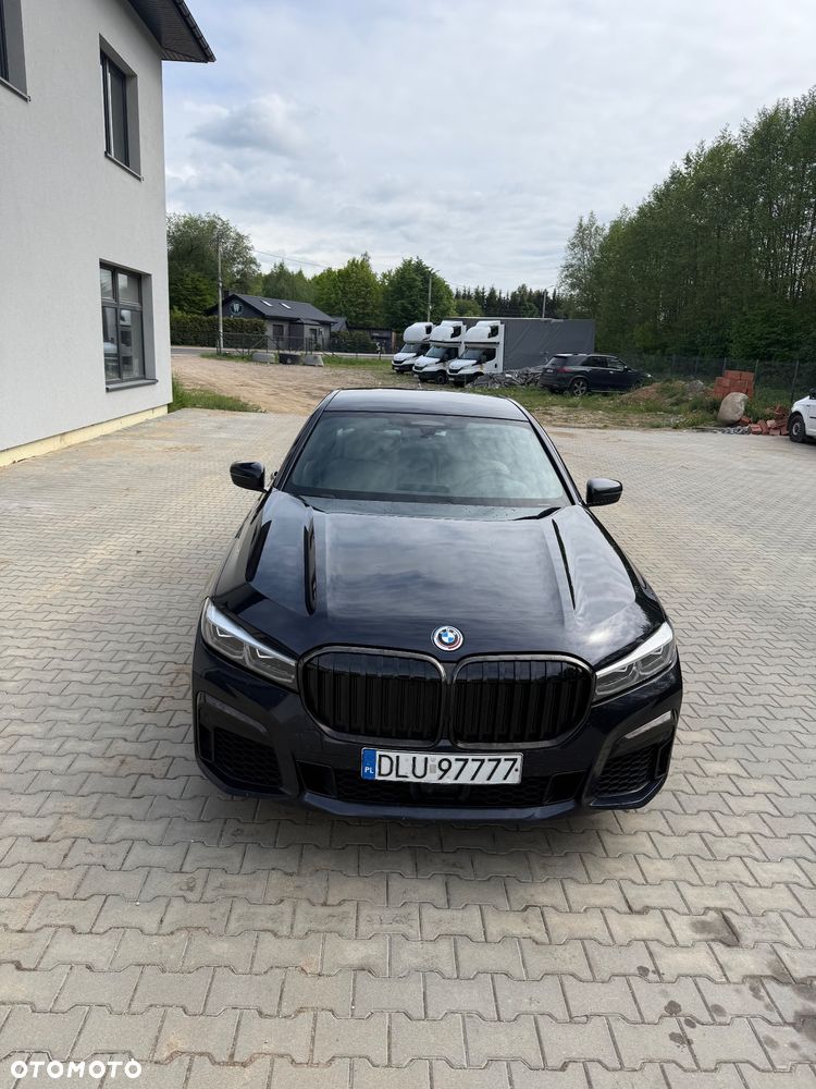 BMW Seria 7 400 d 4-Matic 9G-TRONIC - 2