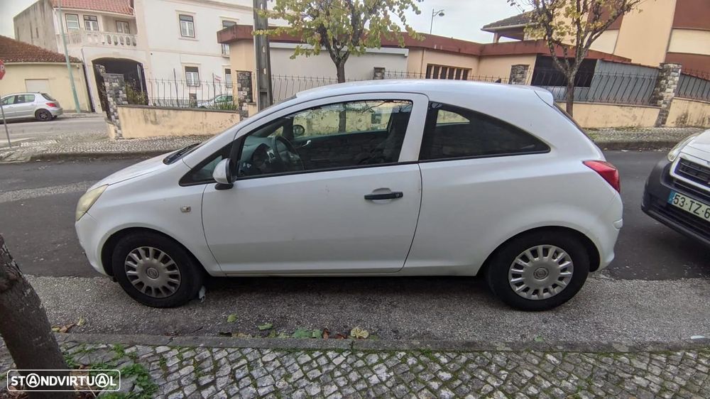 Opel Corsa - 1
