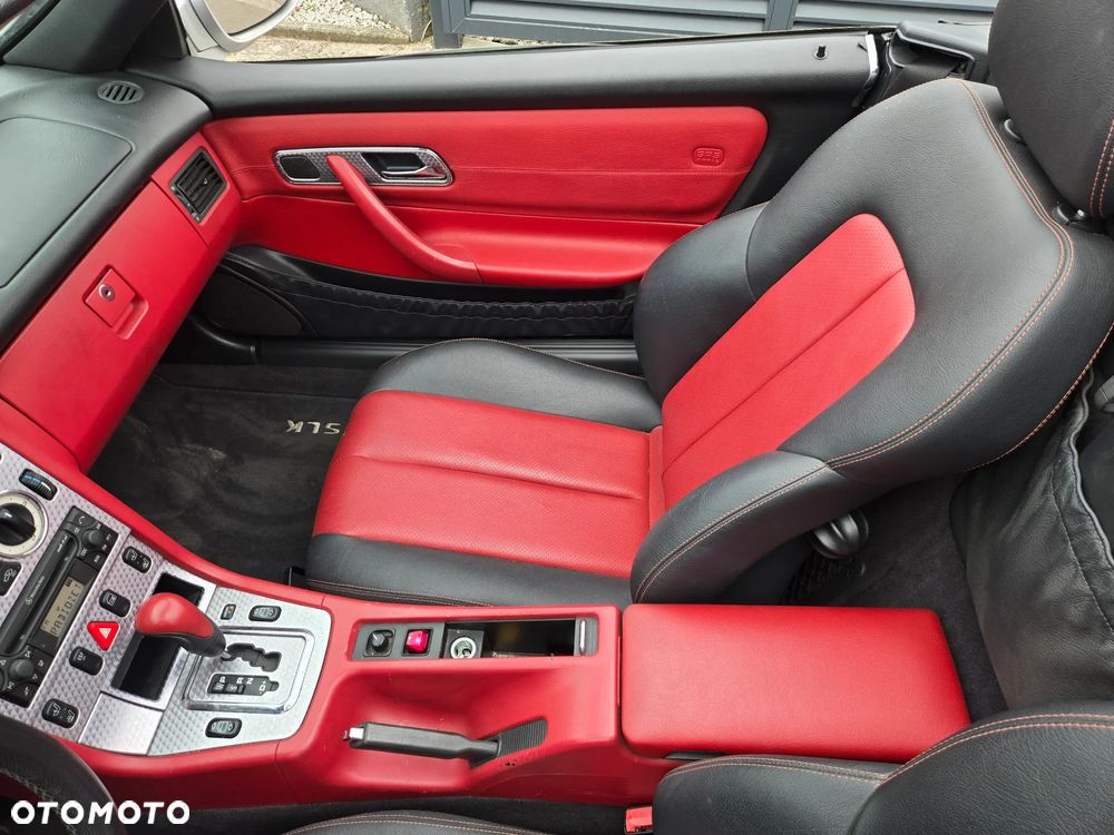 Mercedes-Benz SLK - 14