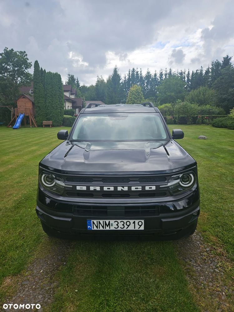 Ford Bronco - 4