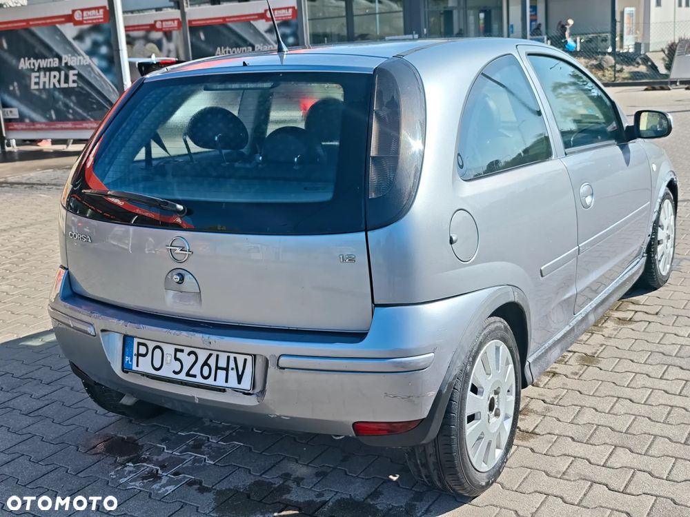 Opel Corsa 1.2 16V - 13