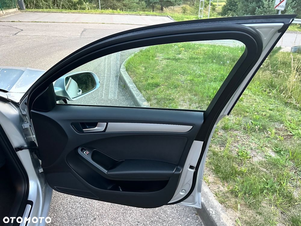 Audi A4 Avant 2.0 TDI DPF Attraction - 20