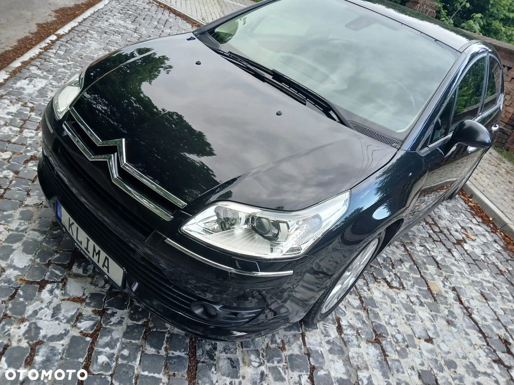 Citroën C4 2.0 16V Exclusive - 6