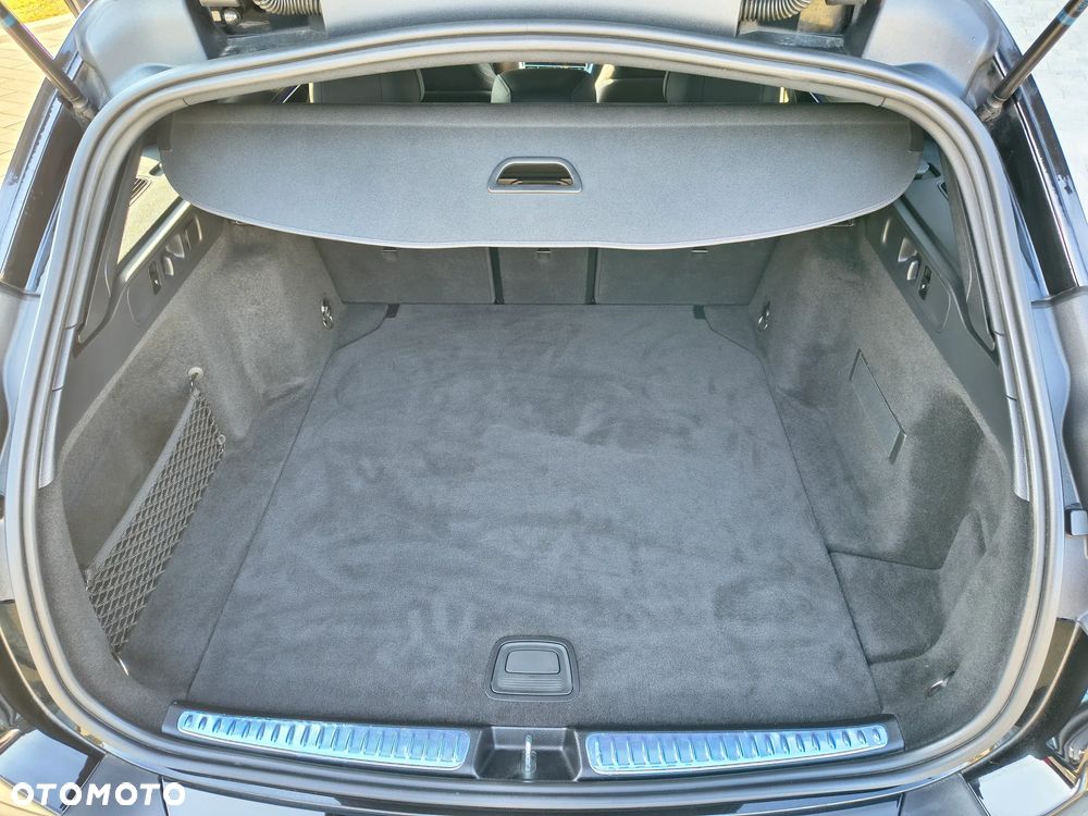 Mercedes-Benz Klasa C 220 d 4Matic 9G-TRONIC Avantgarde - 33