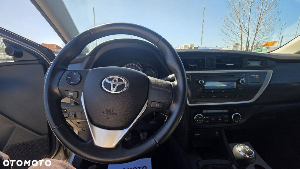 Toyota Auris - 10