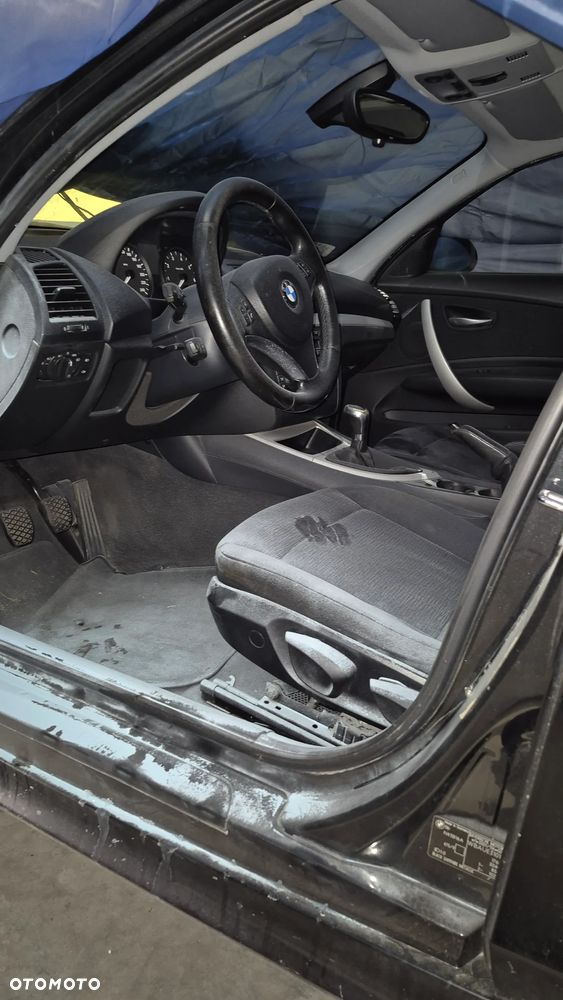 BMW Seria 1 - 19