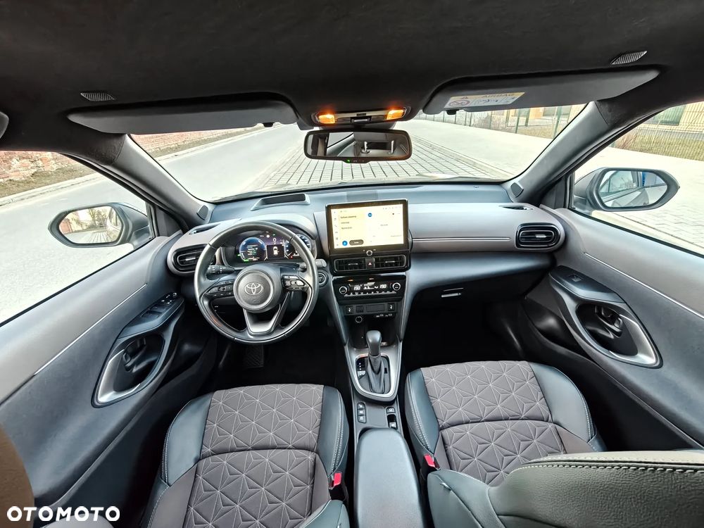 Toyota Yaris Hybrid 1.5 Executive - 26