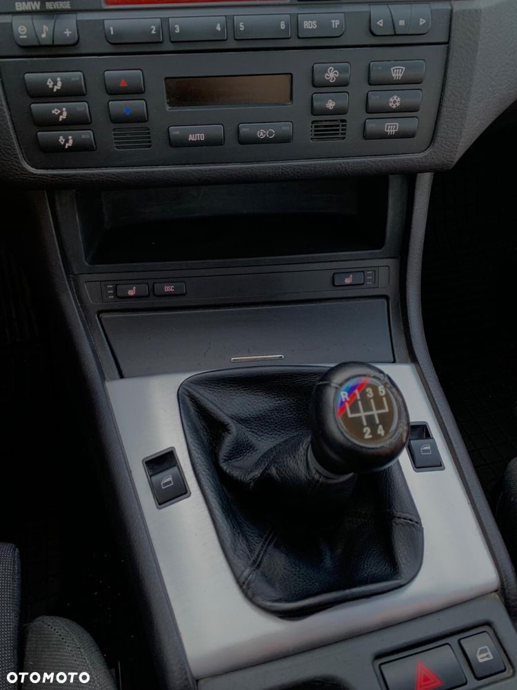 BMW Seria 3 316i Edition Exclusive - 16