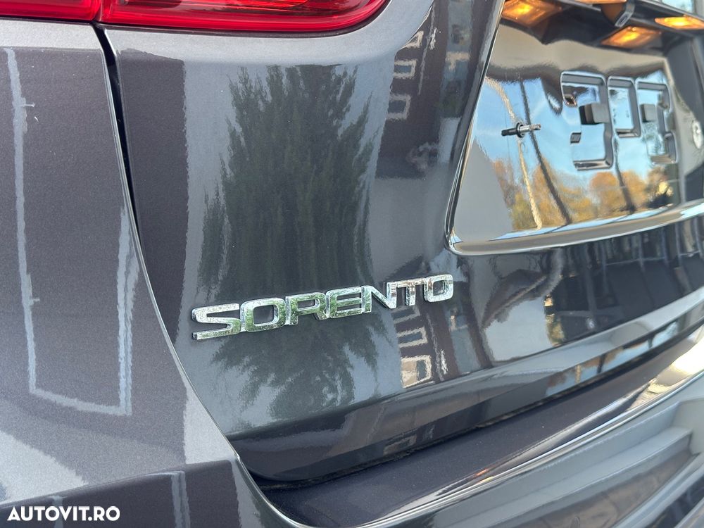 Kia Sorento 2.0 DSL 6AT 4x4 Cosmo - 23