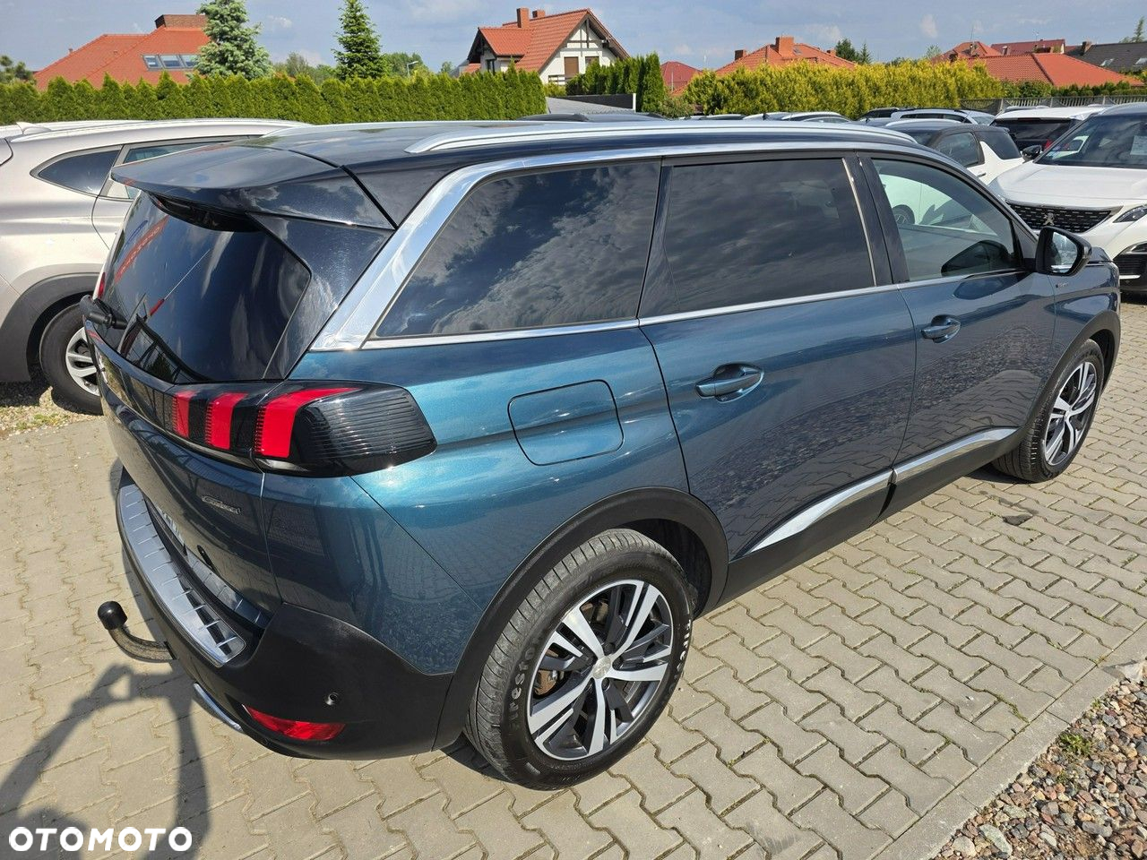 Peugeot 5008 - 5