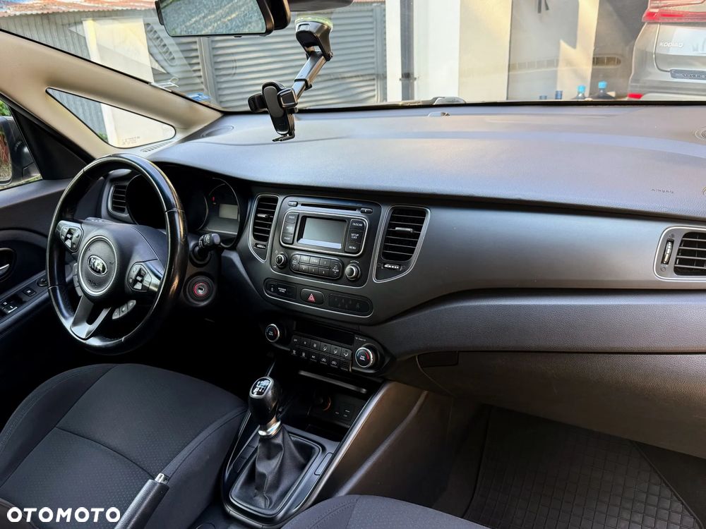 Kia Carens 1.6 GDI M 7os - 9