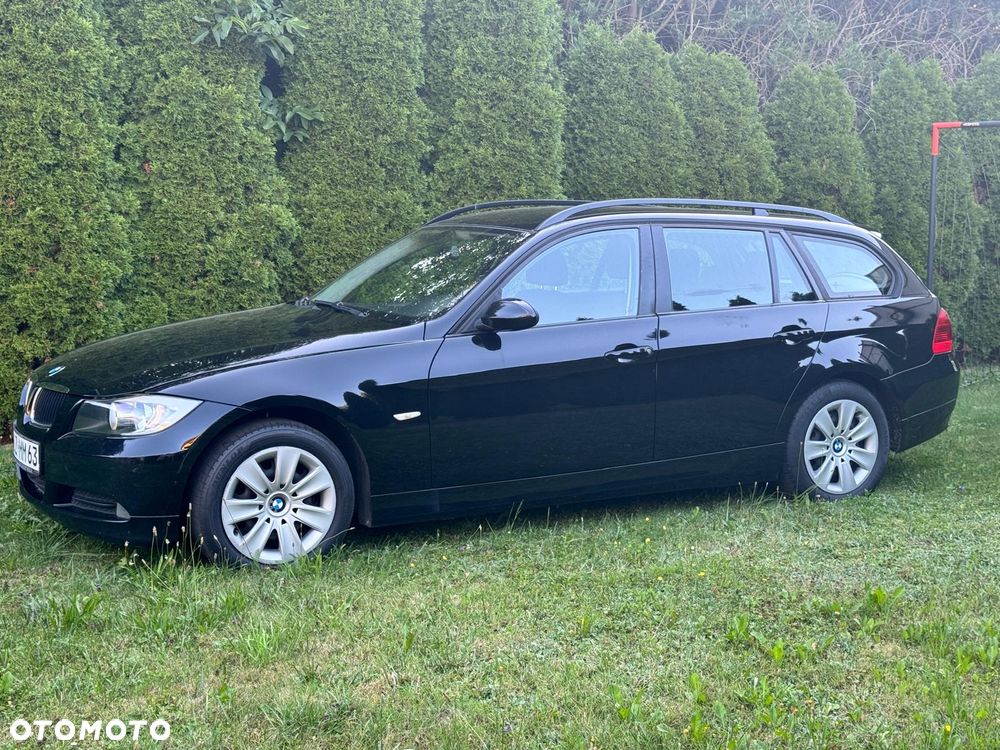 BMW Seria 3 318d DPF Edition Lifestyle - 13