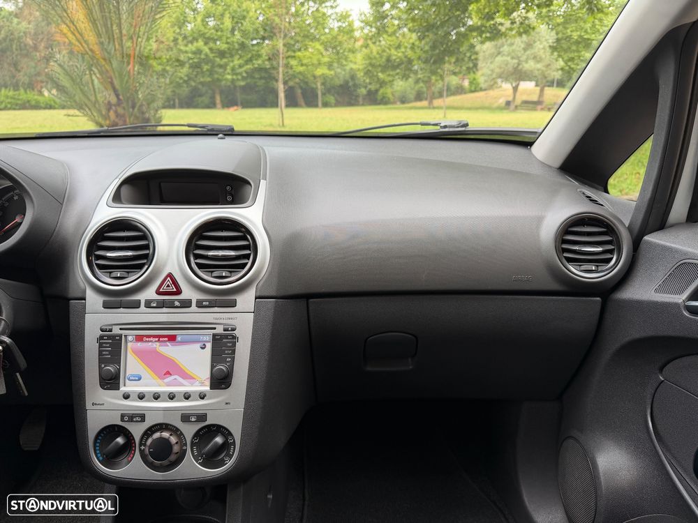 Opel Corsa 1.2 Enjoy S/S - 26