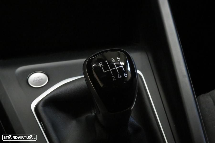 VW Golf 1.0 TSI Life - 25