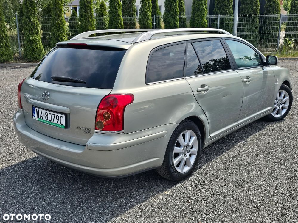 Toyota Avensis - 3