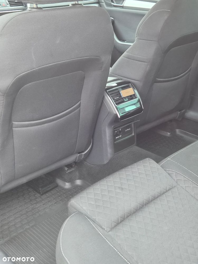 Skoda Superb 1.6 TDI Ambition DSG - 27