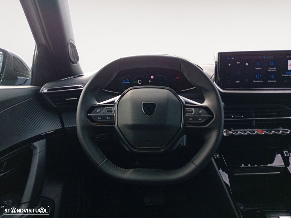 Peugeot e-2008 54 kWh Allure - 12
