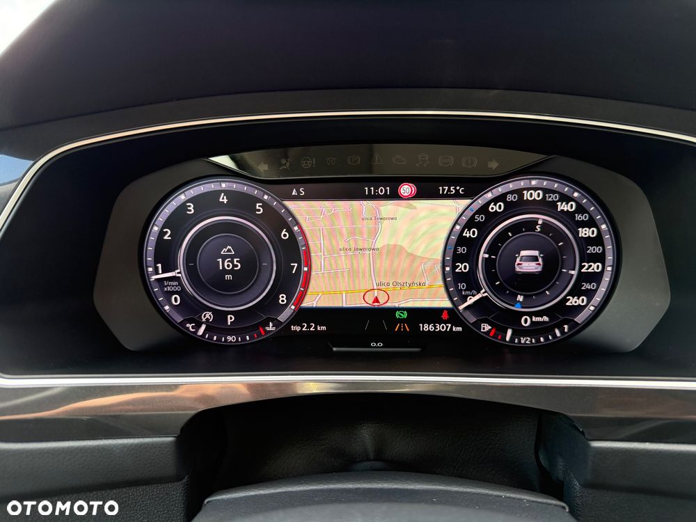 Volkswagen Tiguan 2.0 TSI 4Mot Perfectline R-Style DSG - 17