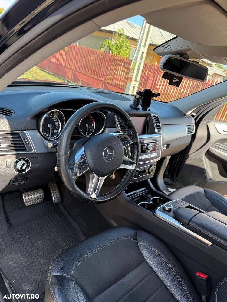 Mercedes-Benz ML 250 BlueTec 4MATIC Aut - 13