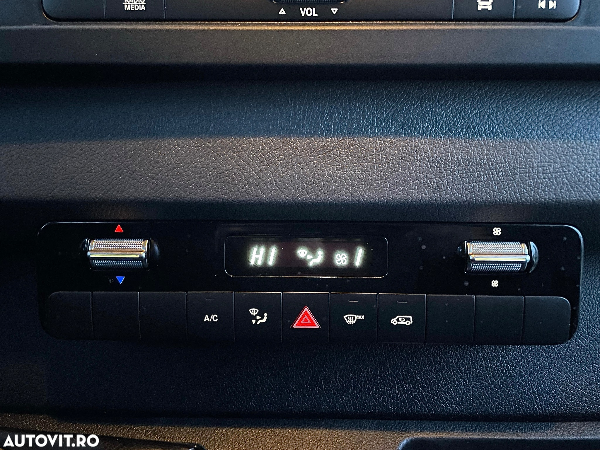 Mercedes-Benz Sprinter 4x4 DOKA - 25