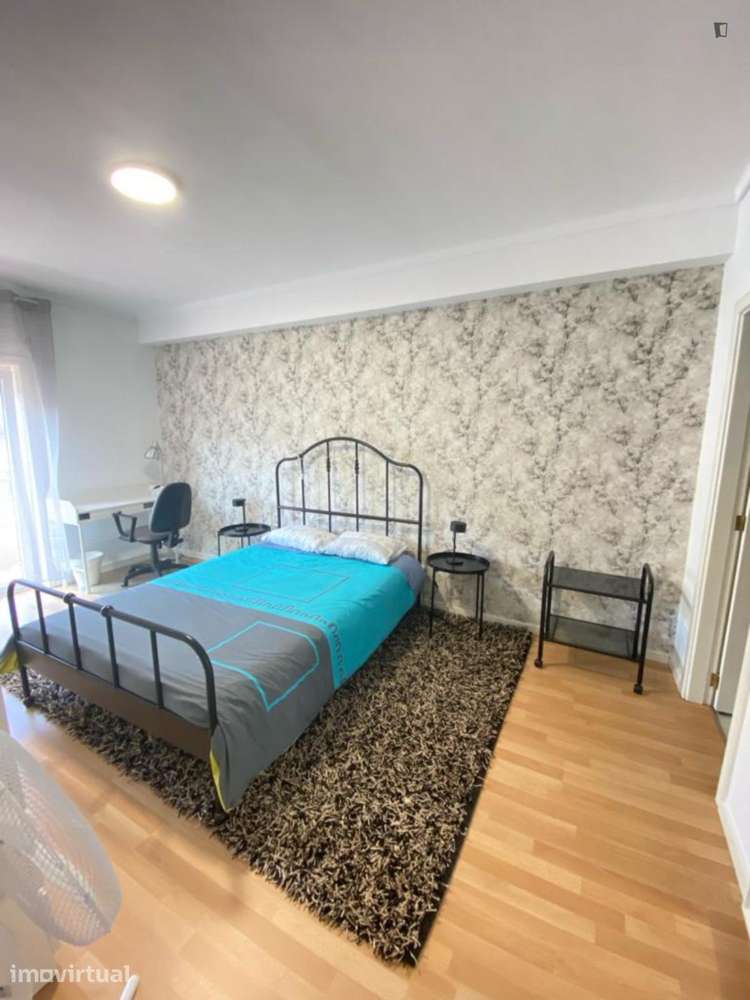 Quarto - localizado em São Vítor Braga - Grande imagem: 3/14