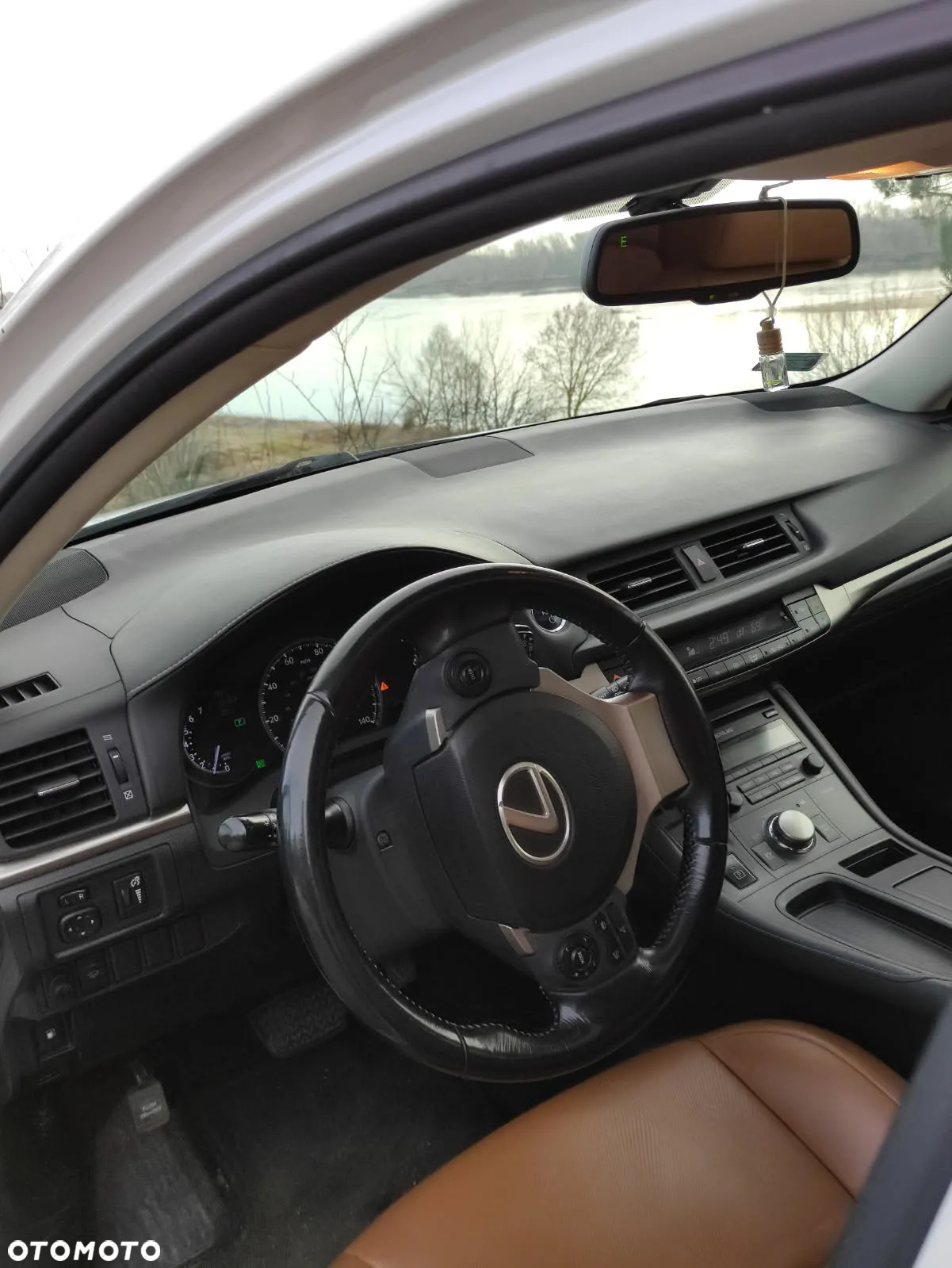 Lexus CT 200h Dynamic Line - 17