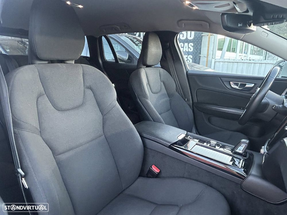 Volvo V60 2.0 T6 AWD TE Inscription Expression - 44