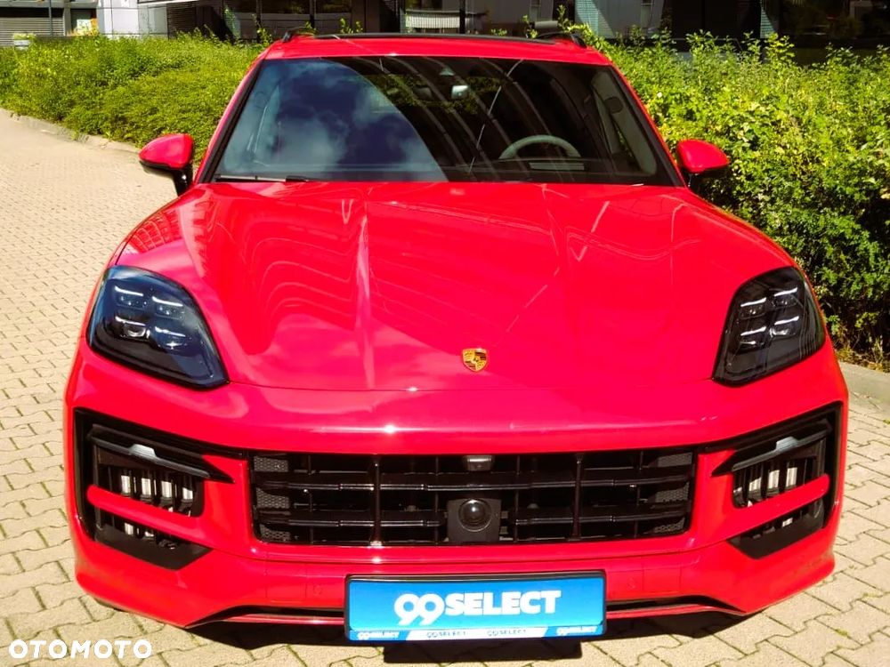 Porsche Cayenne Coupe GTS - 10