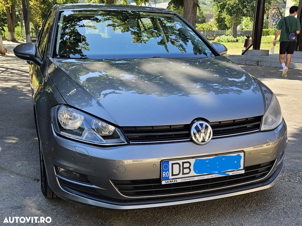Volkswagen Golf 1.6 TDI DPF BlueMotion Technology Comfortline - 2