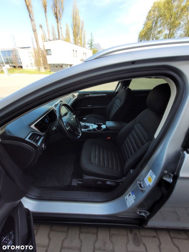 Ford Mondeo 2.0 TDCi Ambiente - 13