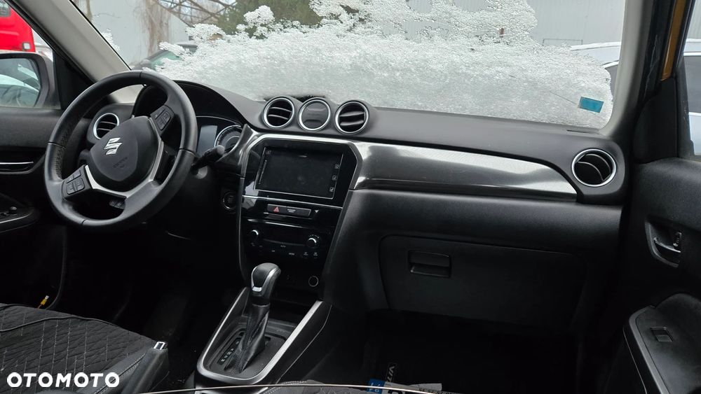Suzuki Vitara ver-1-5-strong-hybrid-elegance-2wd-ags - 8