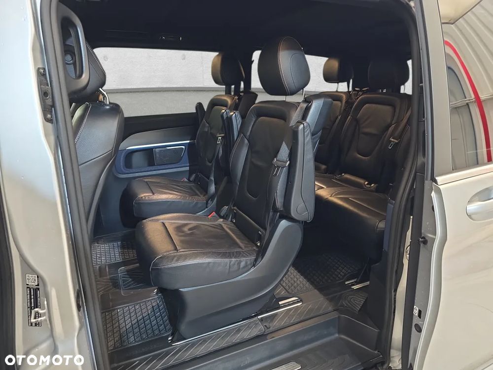 Mercedes-Benz EQV - 10
