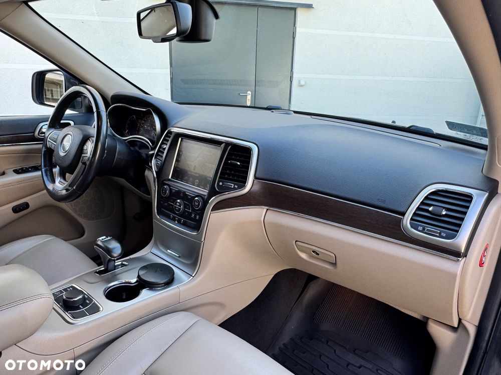 Jeep Grand Cherokee 3.0 CRD Limited - 28
