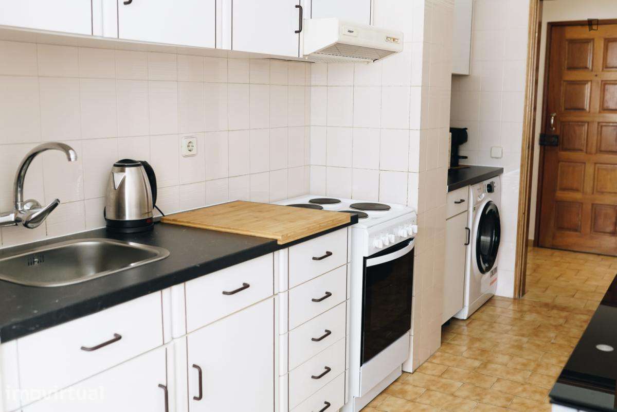 Apartamento com 2 quartos - localizado em Quarteira - Grande imagem: 2/60