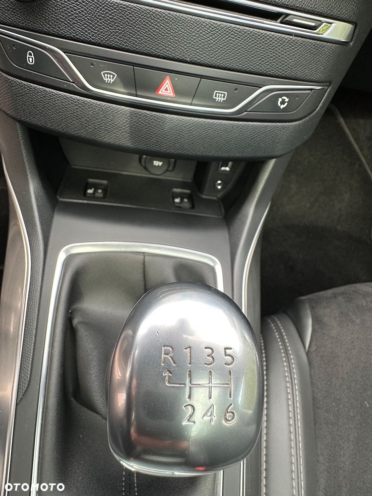 Peugeot 308 BlueHDi 120 Stop & Start Niveau 2 Business-Line - 21