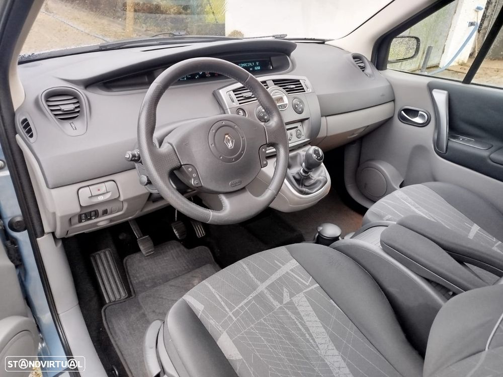 Renault Scénic 2.0 16V Avantage - 7