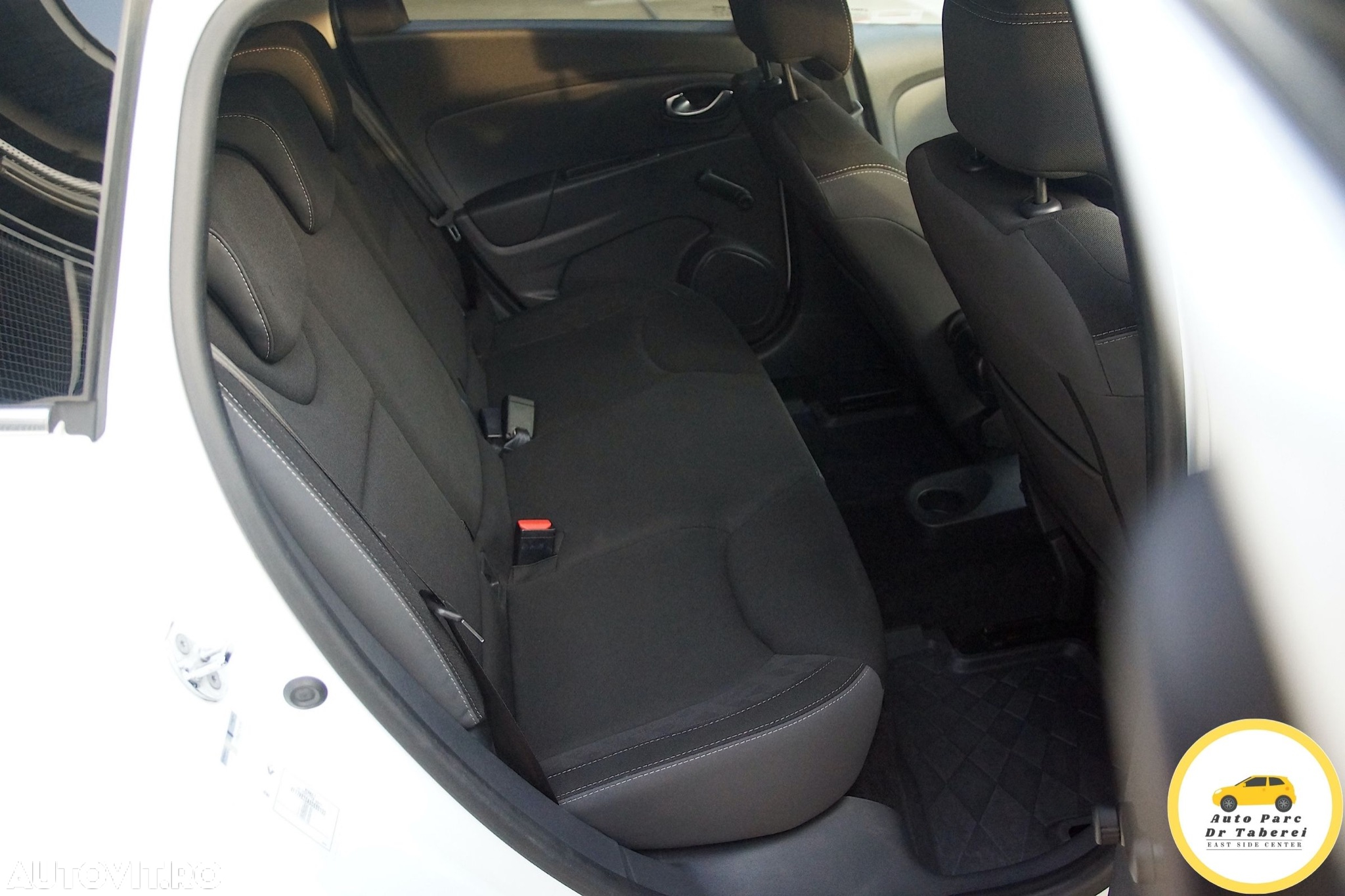 Renault Clio ENERGY TCe 90 Start & Stop LIMITED 2018 - 25