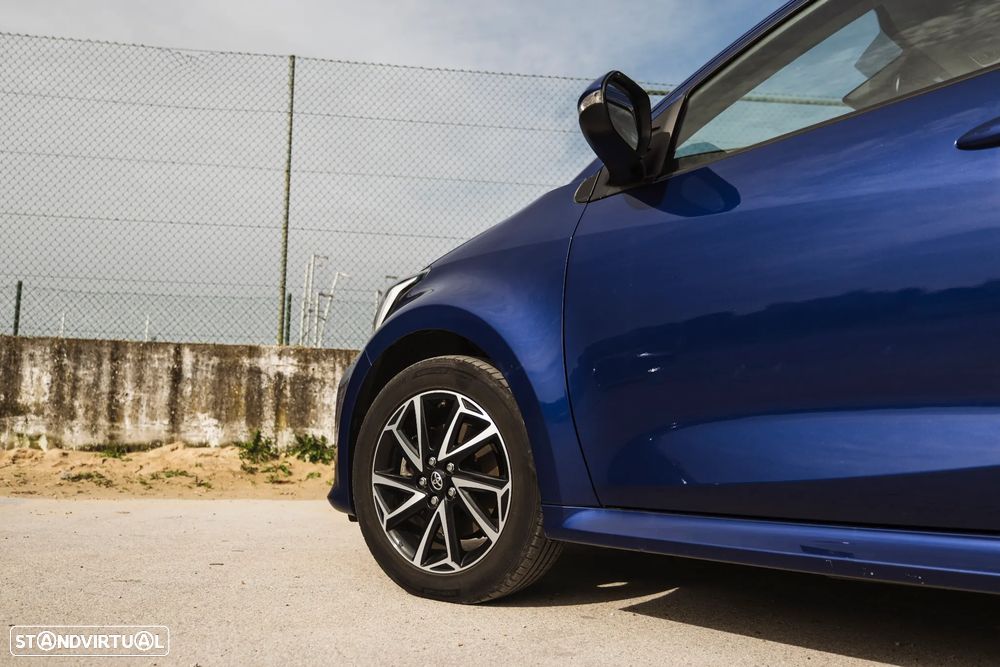 Toyota Yaris 1.5 HDF Comfort Plus - 11