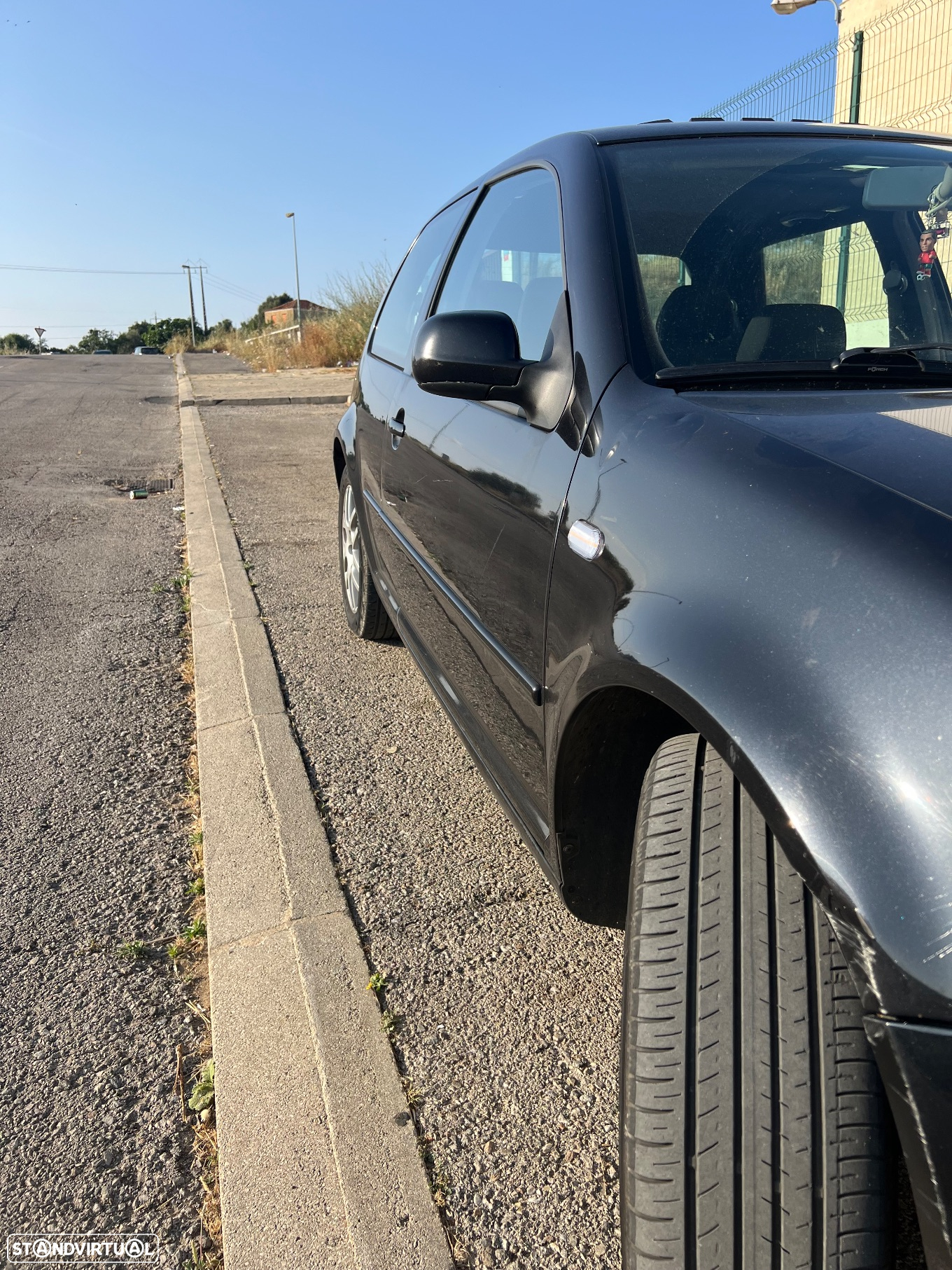 VW Golf 1.9 TDi Highline - 4