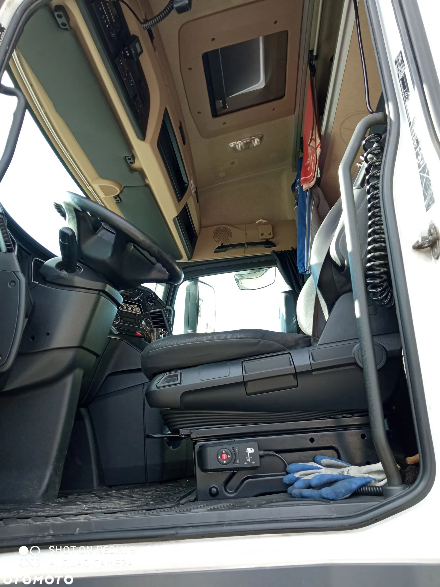 Mercedes-Benz ACTROS - 9