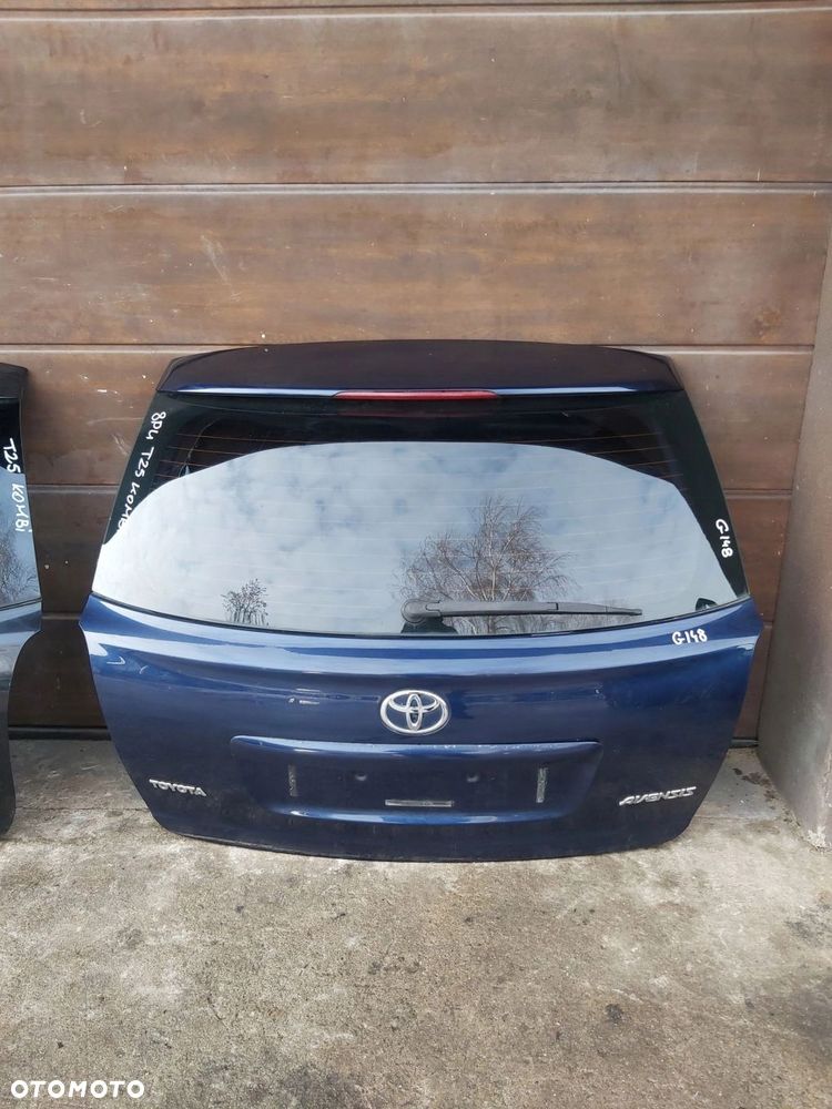 TOYOTA Avensis T25 03-08 r klapa bagażnika blenda szyba KOMBI 8P4 - 1
