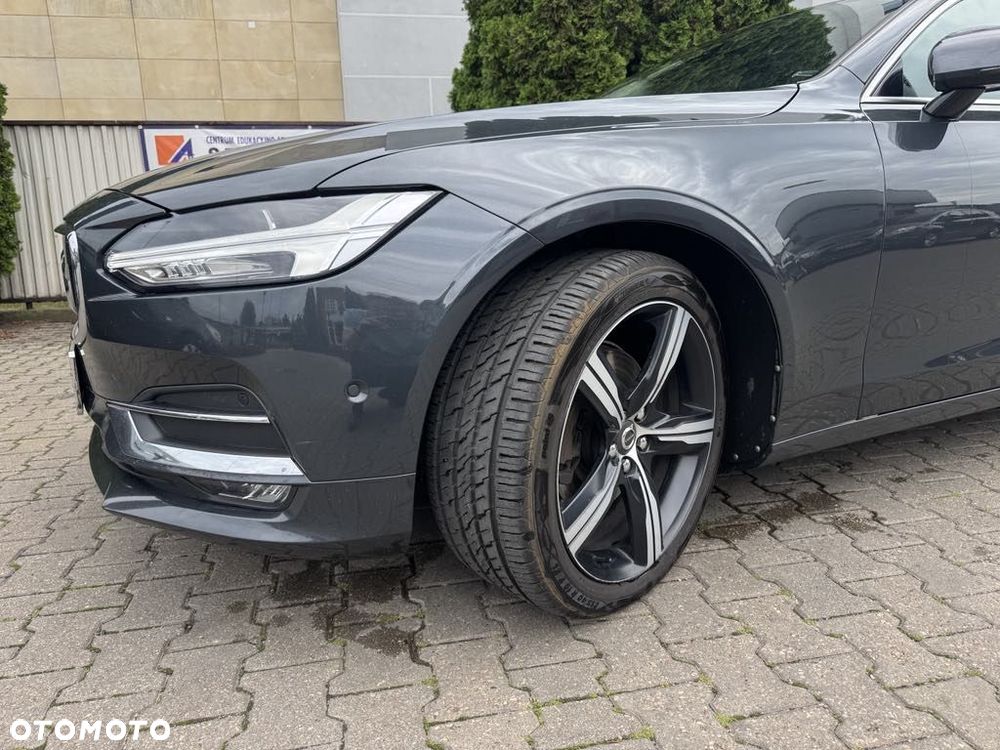 Volvo V90 D4 SCR Momentum Pro - 21