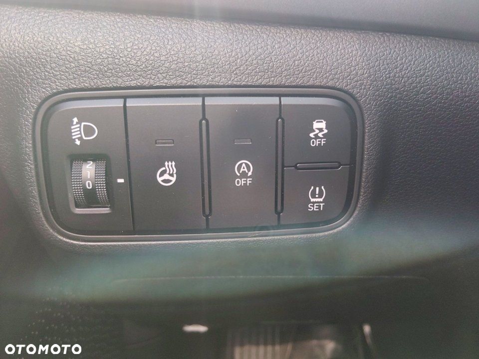 Hyundai i20 - 23