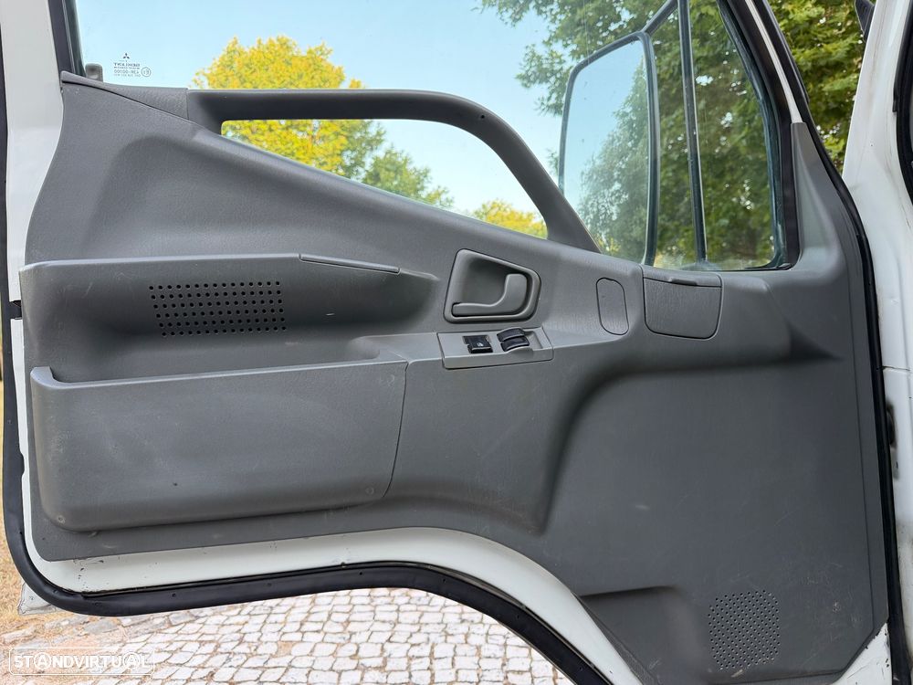 Mitsubishi Canter 3,0 DID - 15