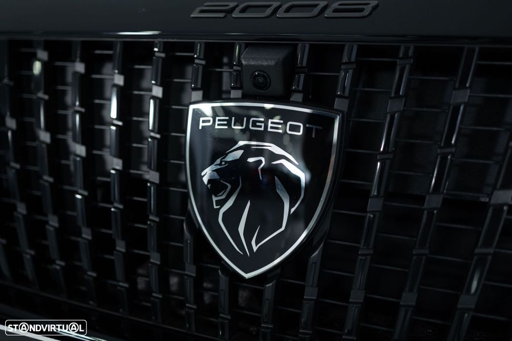 Peugeot 2008 1.2 Hybrid Allure e-DCS6 - 19